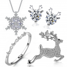 Festive Four Piece Jewellery Set Made with Crystals from Swarovski®