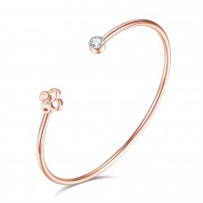 Diamond and Swarovski® Flower Bangle CTTW 0.515